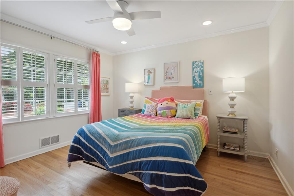 2380 Howell Mill Road NW