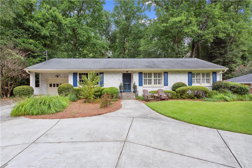 2380 Howell Mill Road NW