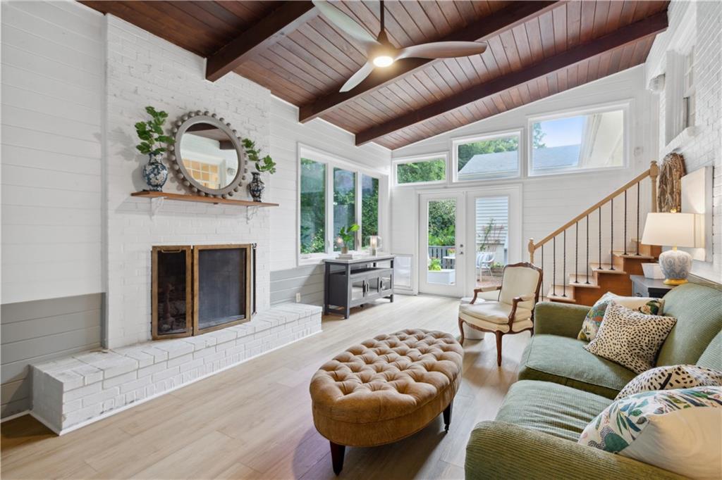 2380 Howell Mill Road NW