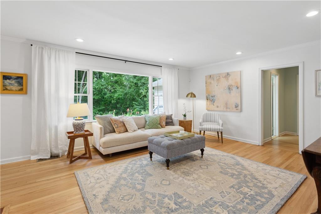 2380 Howell Mill Road NW