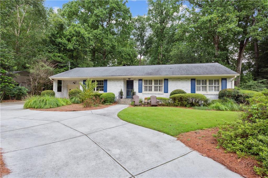 2380 Howell Mill Road NW