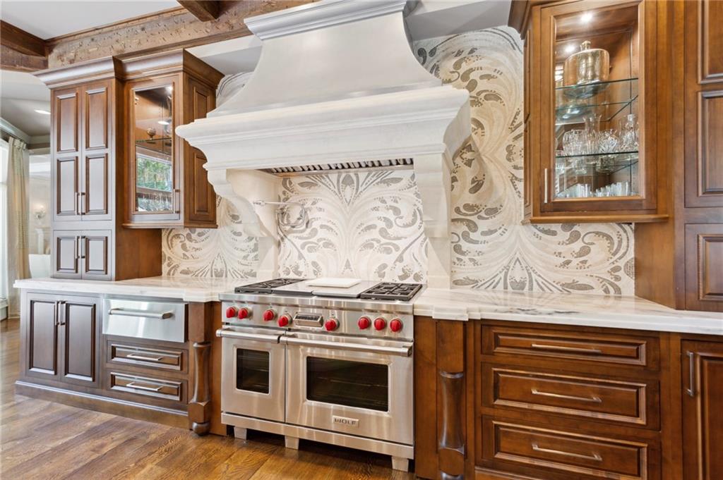 1638 Little Willeo Road