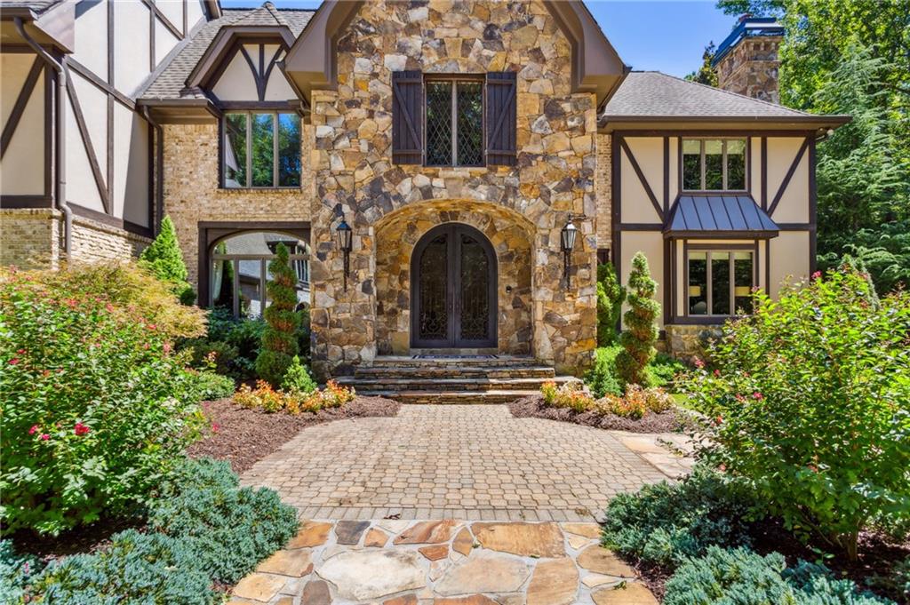 1638 Little Willeo Road