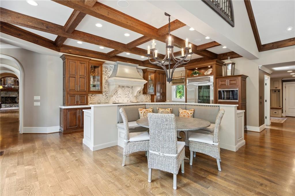 1638 Little Willeo Road