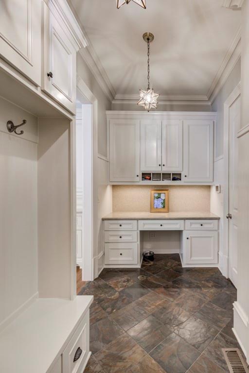 4130 Hillside Place NW