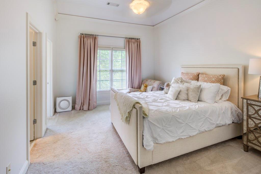 4130 Hillside Place NW