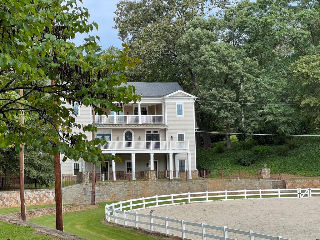 4130 Hillside Place NW