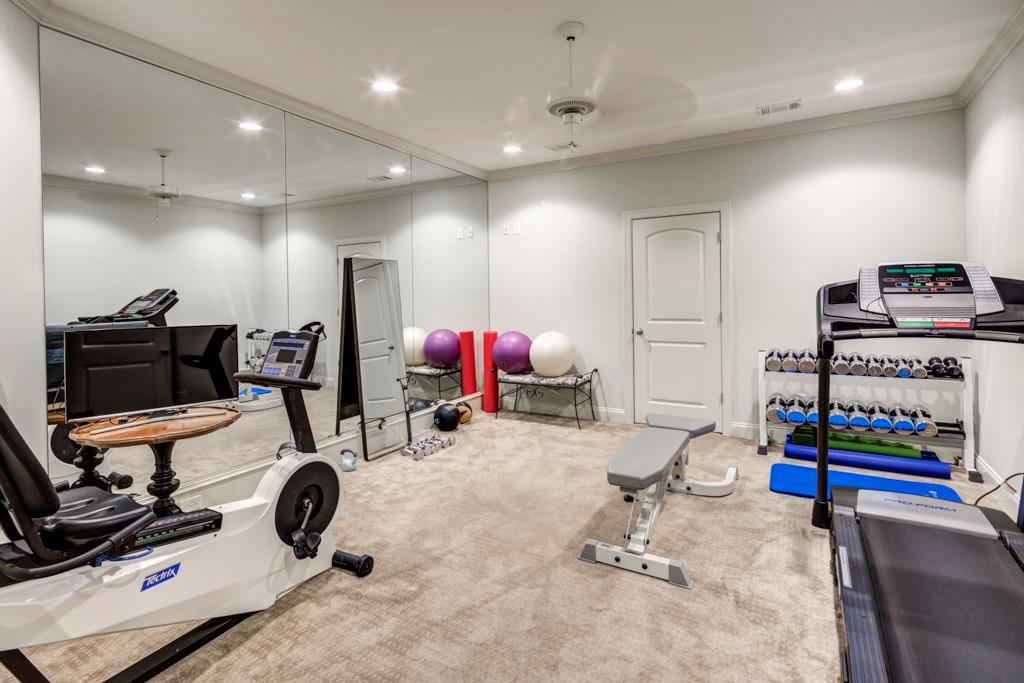 4130 Hillside Place NW