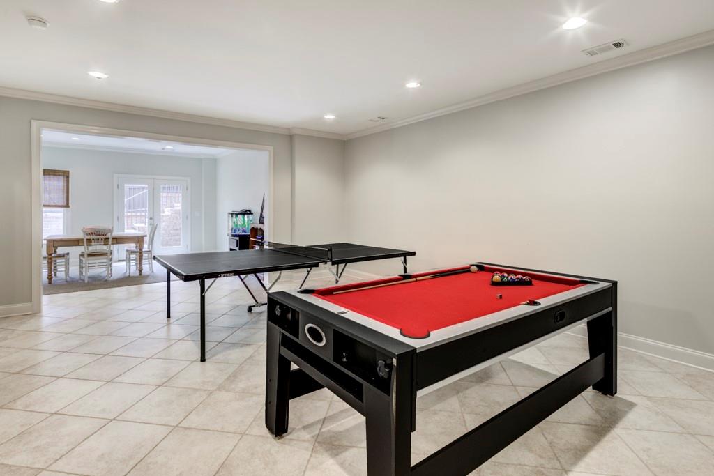 4130 Hillside Place NW