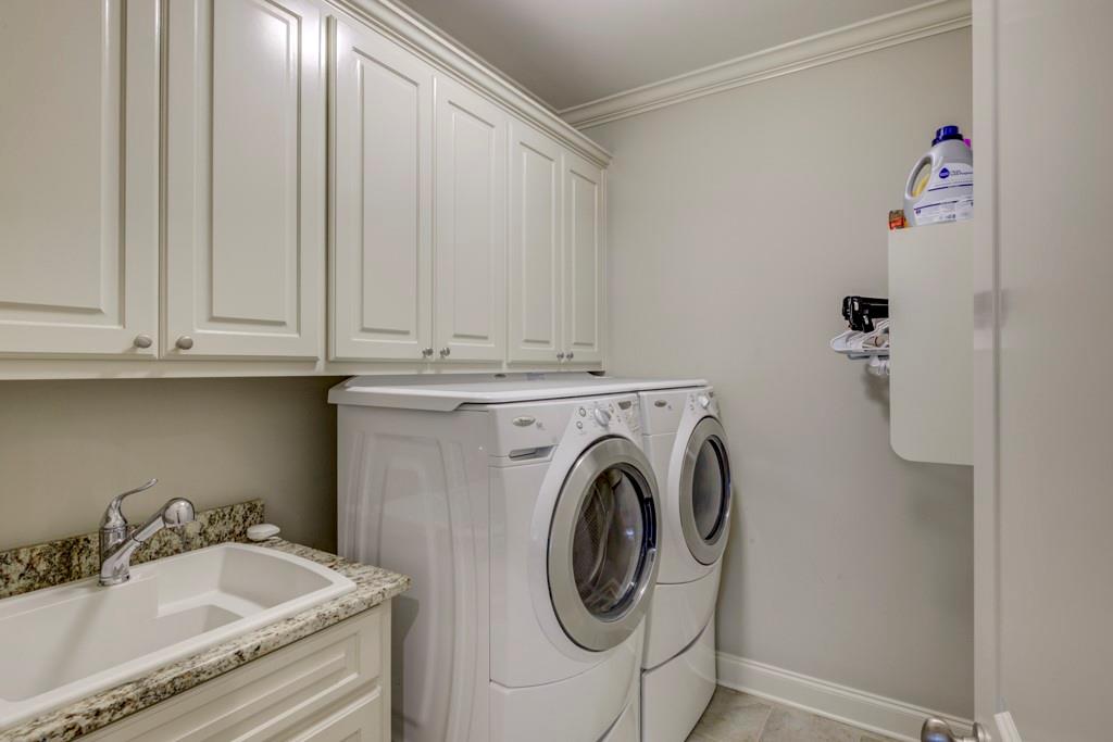 4130 Hillside Place NW