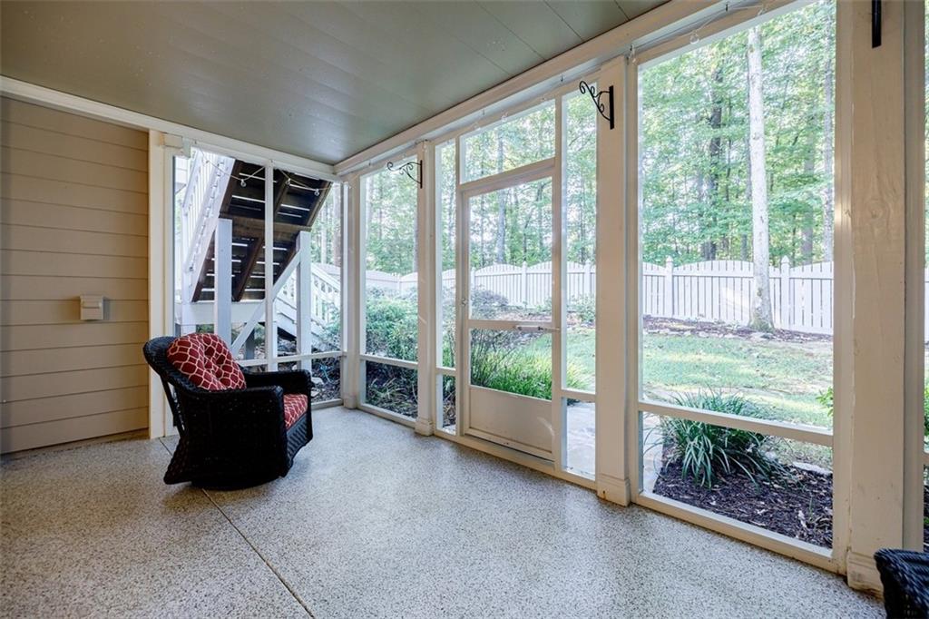 5072 Tottenham Court