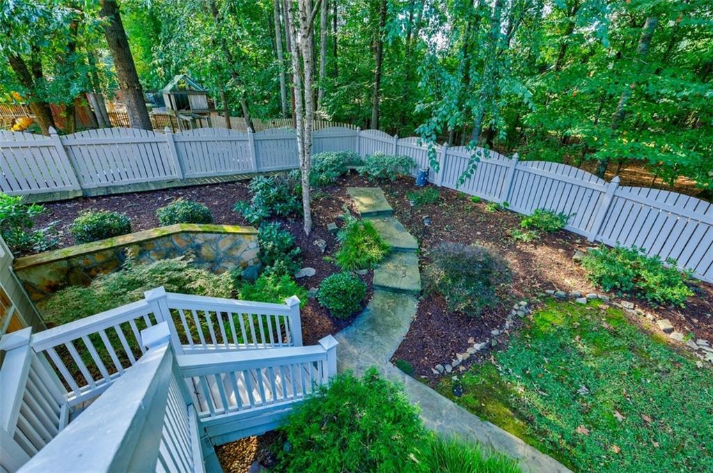 5072 Tottenham Court