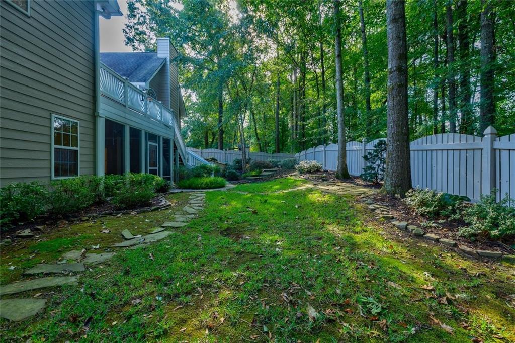 5072 Tottenham Court