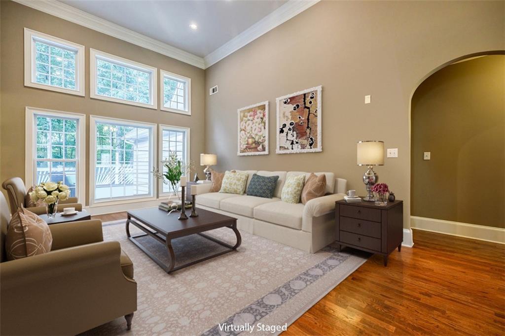 5072 Tottenham Court