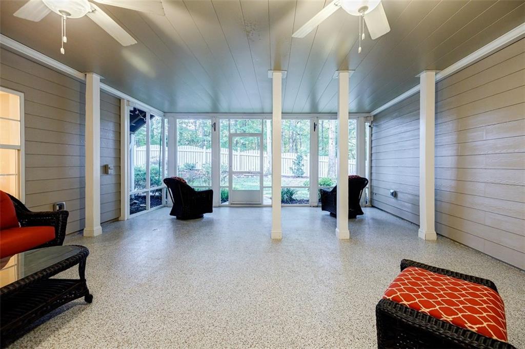 5072 Tottenham Court