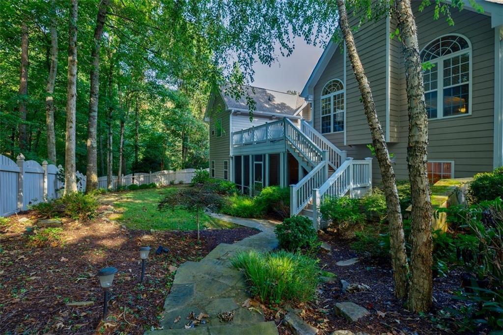 5072 Tottenham Court