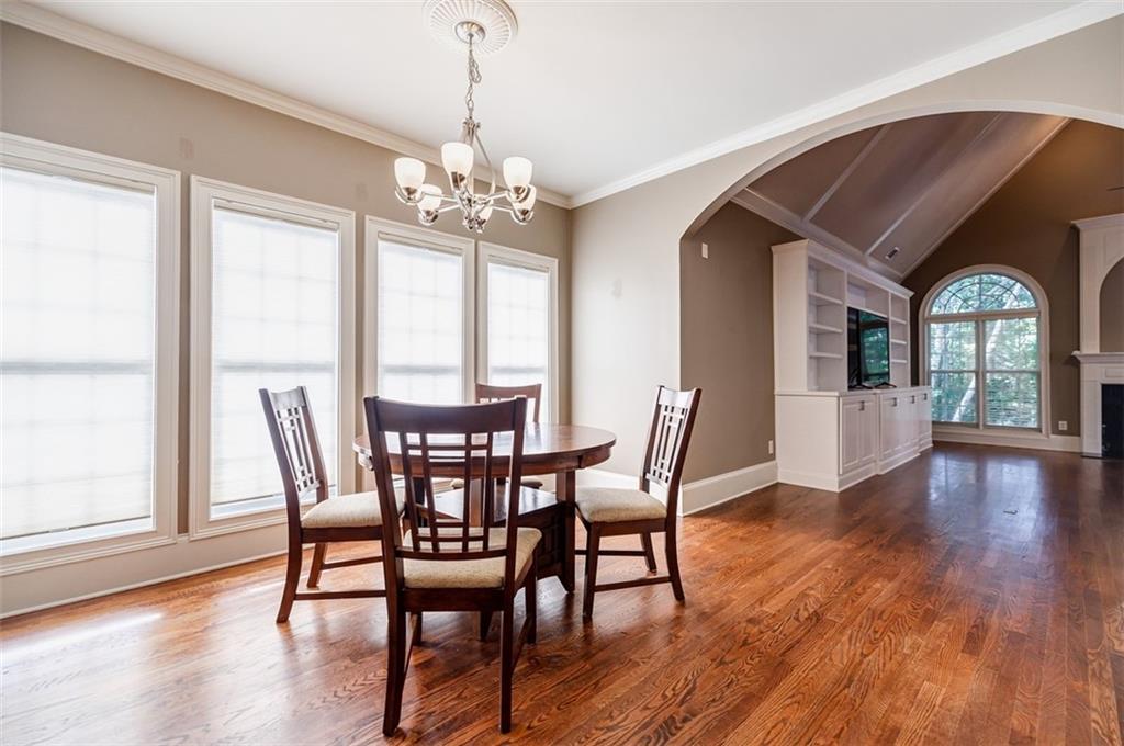 5072 Tottenham Court