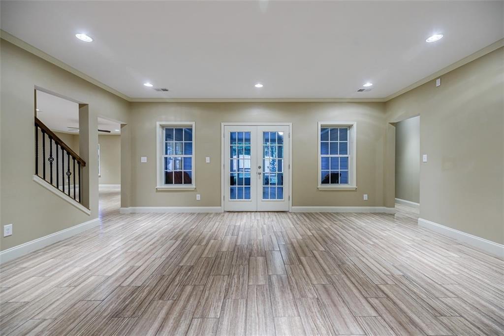 5072 Tottenham Court