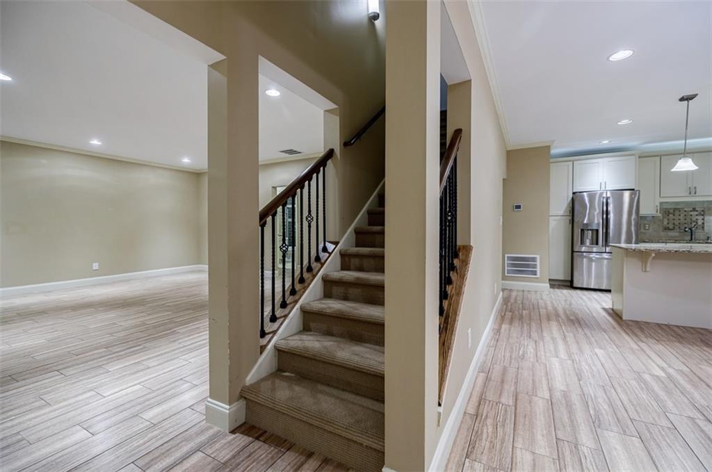 5072 Tottenham Court