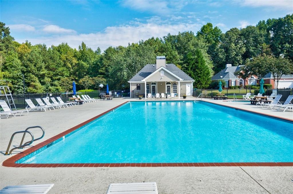 5072 Tottenham Court