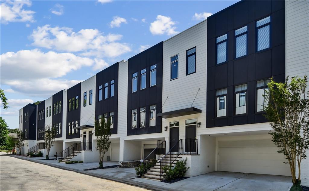 1111 Briar Cove Circle