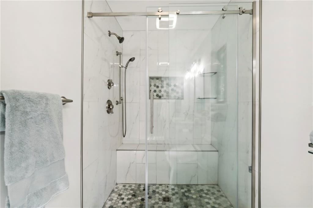 623 Green Valley Drive SE