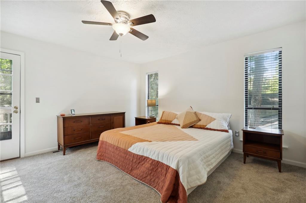 623 Green Valley Drive SE