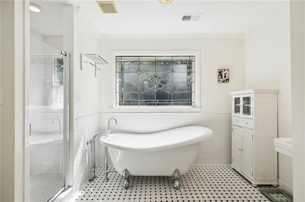 2365 Kimbrough Court