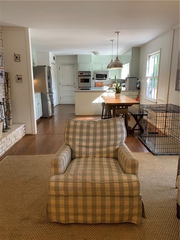 312 Lake Forrest Lane NE