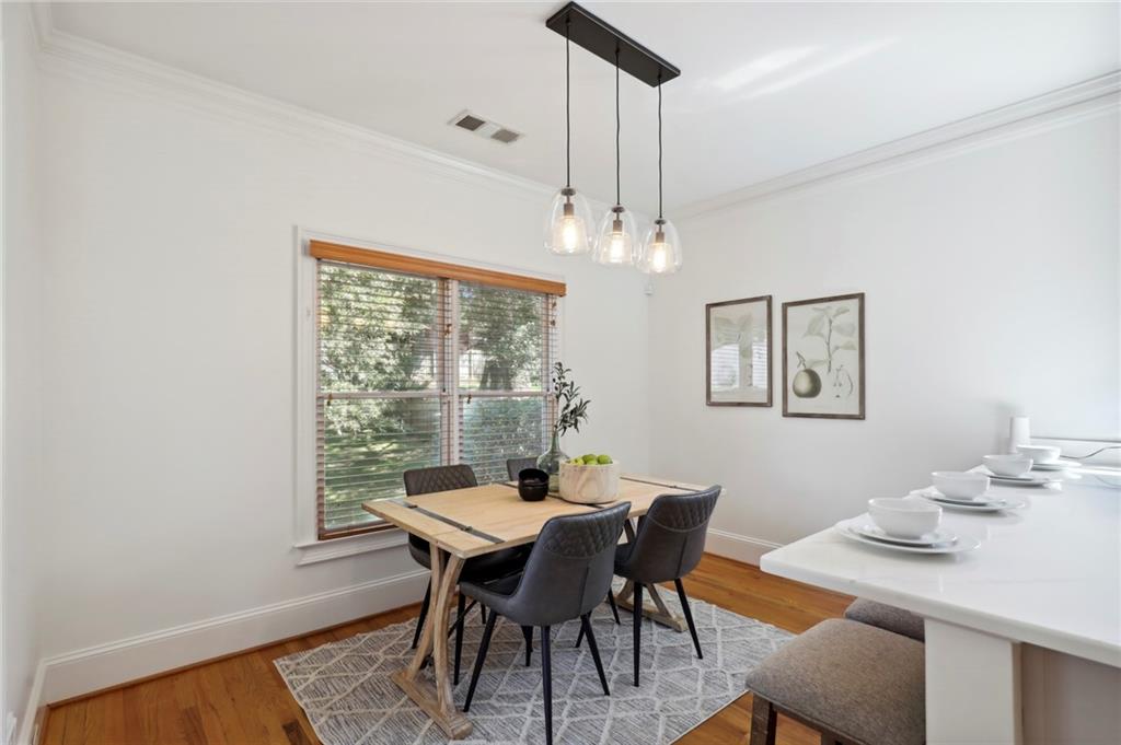 1092 Shelby Place SE