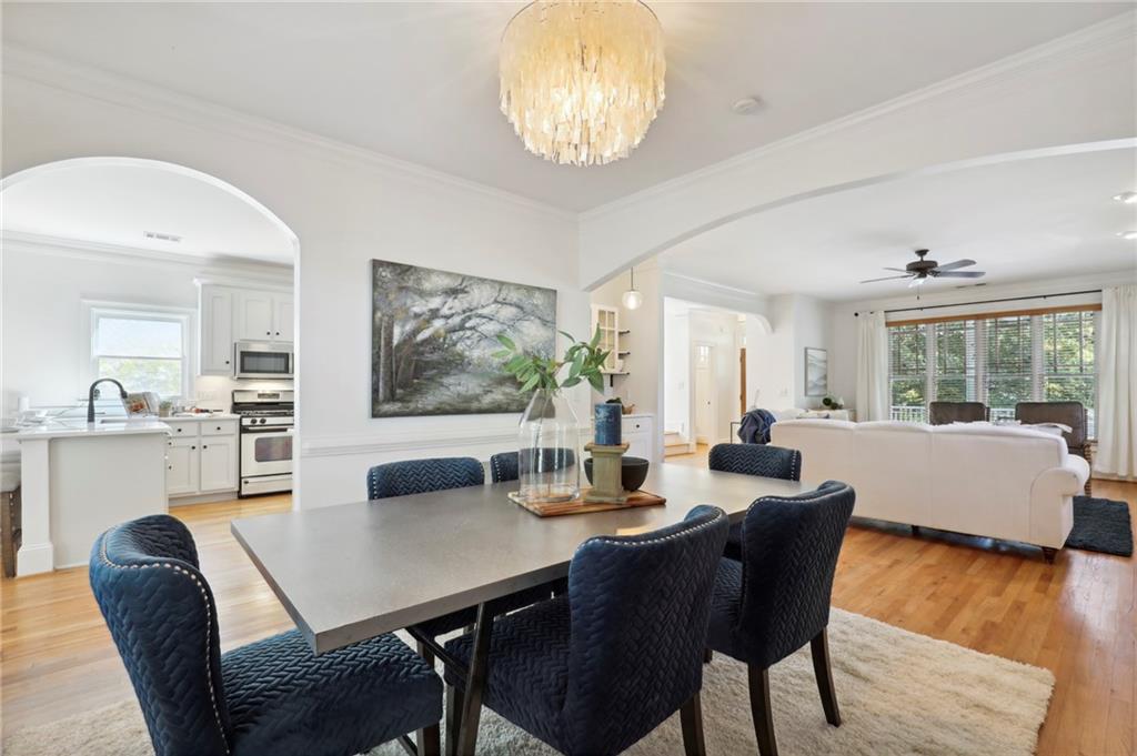 1092 Shelby Place SE