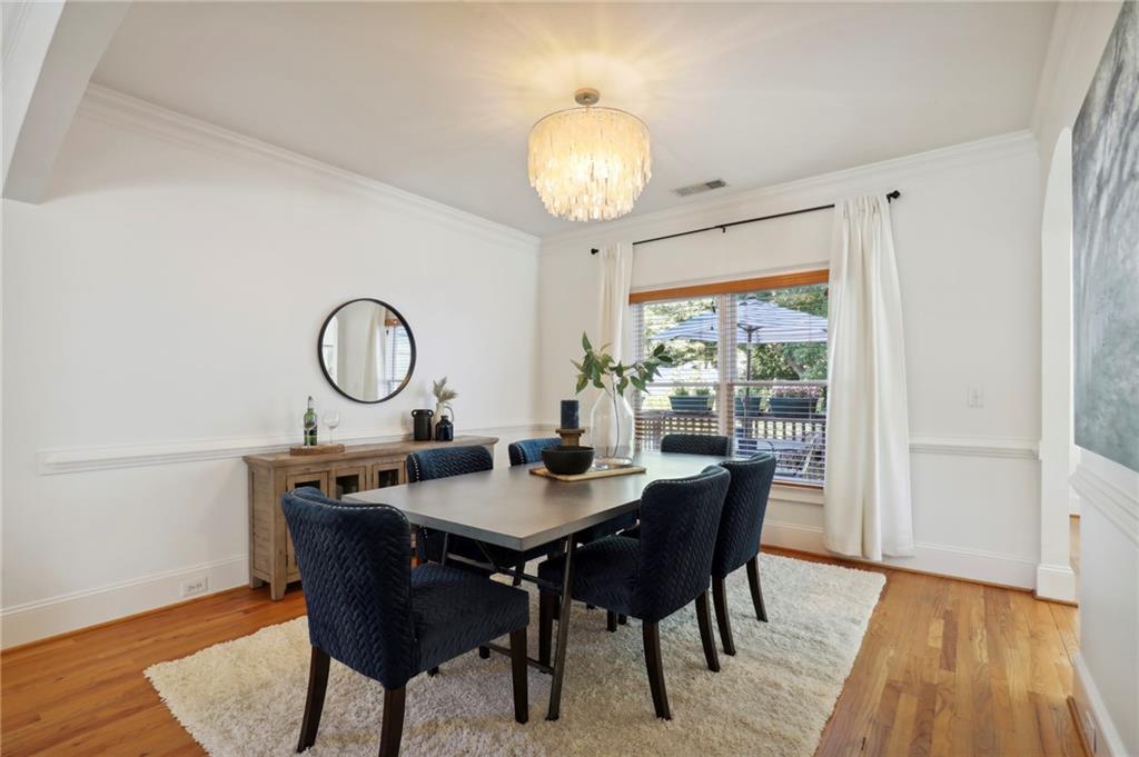 1092 Shelby Place SE