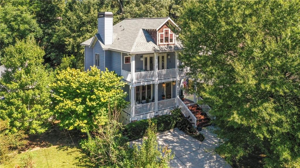 1092 Shelby Place SE