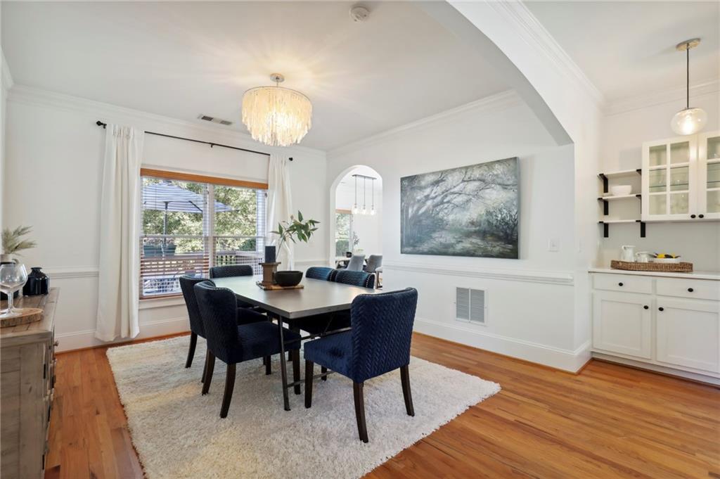 1092 Shelby Place SE