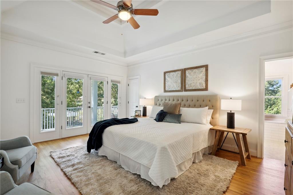 1092 Shelby Place SE