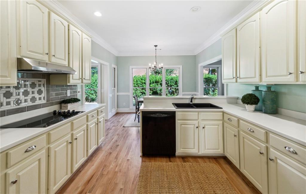 3541 Greystone Circle