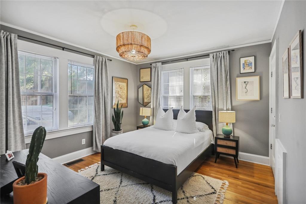 991 N Highland Avenue NE Unit 3