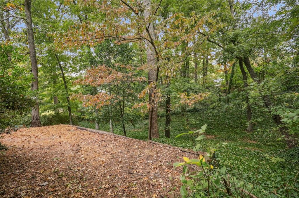 5010 Pine Bark Circle