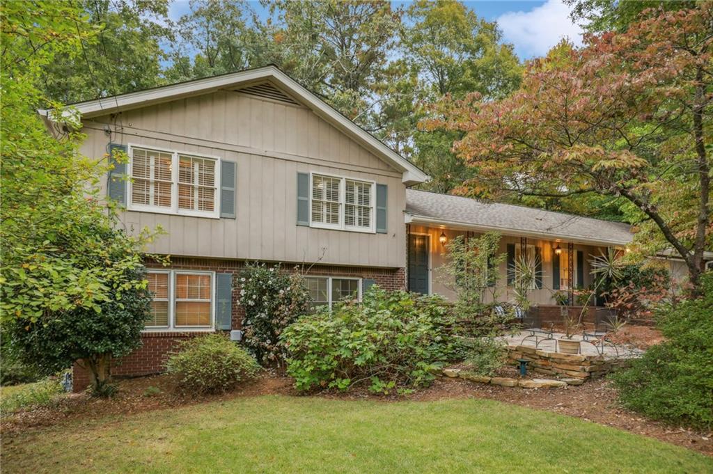 5010 Pine Bark Circle