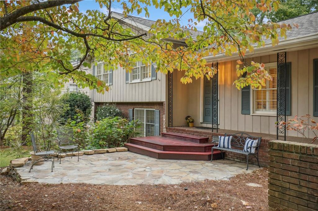 5010 Pine Bark Circle