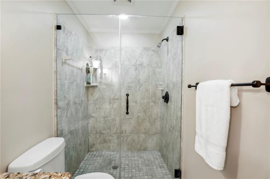 5010 Pine Bark Circle