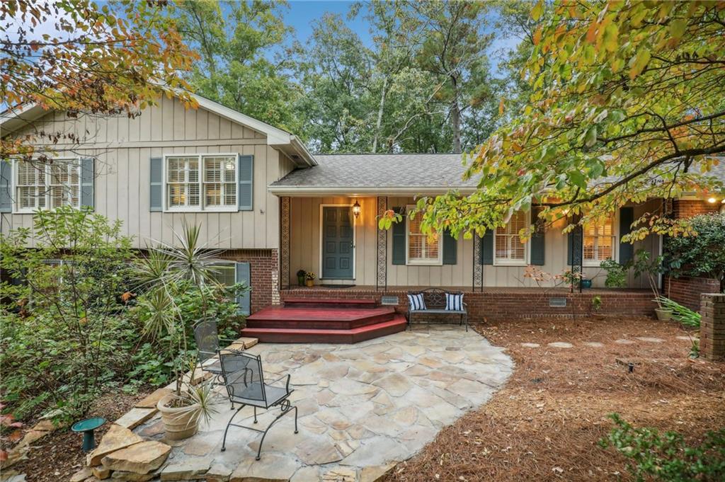 5010 Pine Bark Circle