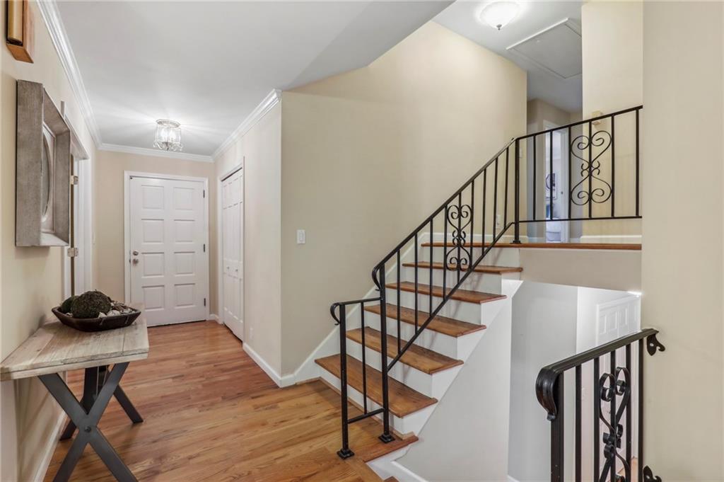 5010 Pine Bark Circle