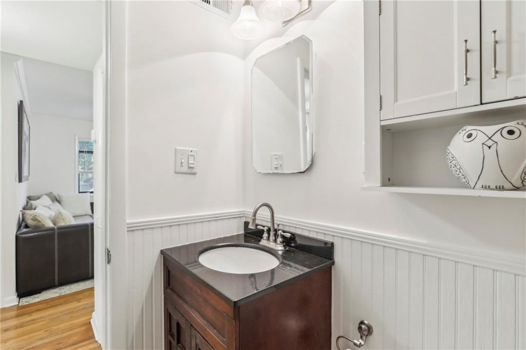 818 Greenwood Avenue NE Unit 101