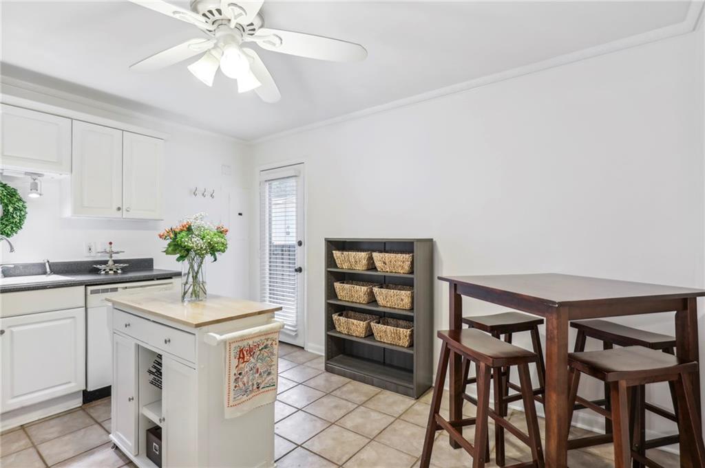 818 Greenwood Avenue NE Unit 101