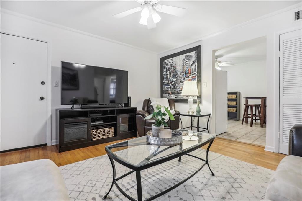 818 Greenwood Avenue NE Unit 101