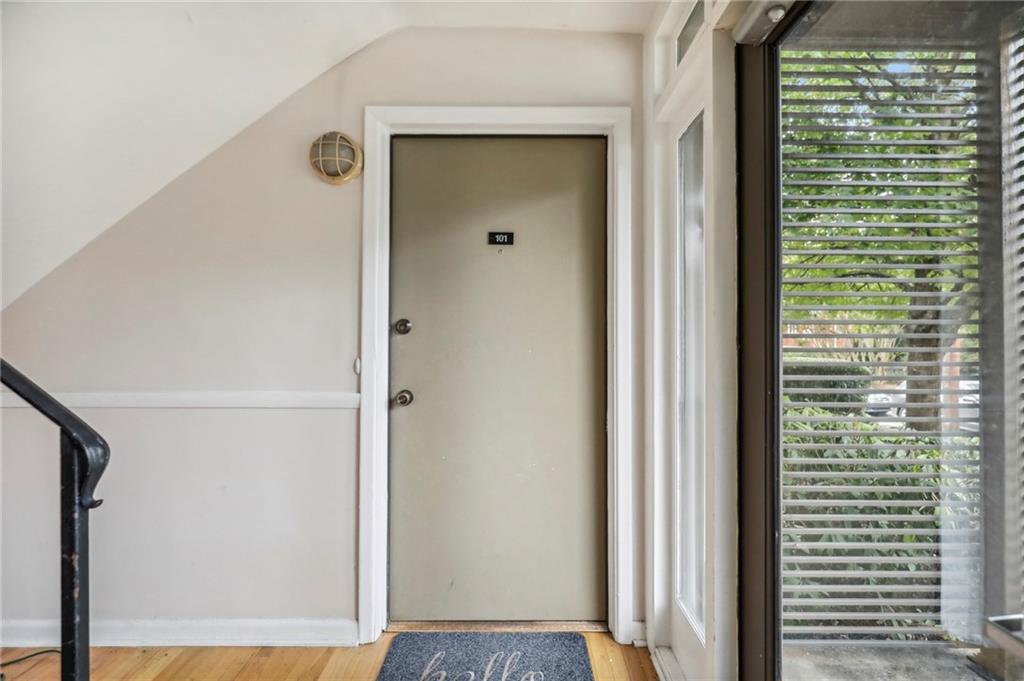 818 Greenwood Avenue NE Unit 101