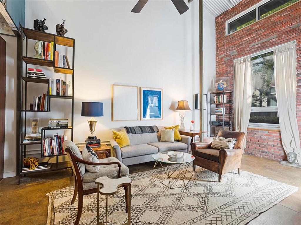 1661 La France Street NE Unit 316