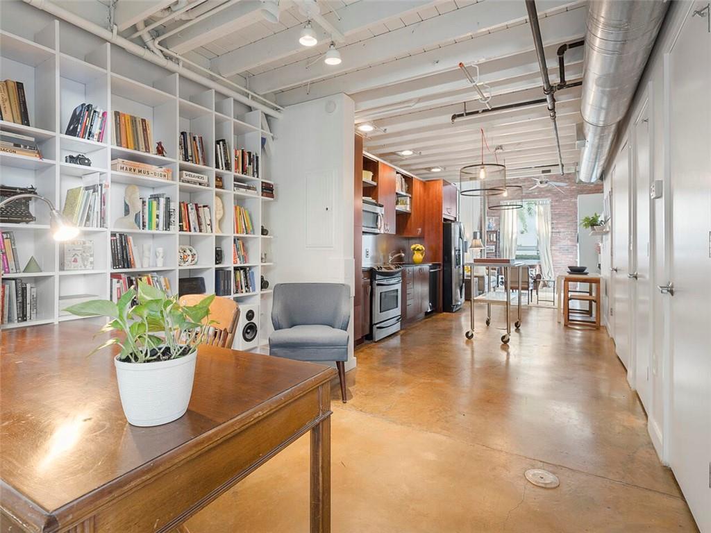 1661 La France Street NE Unit 316