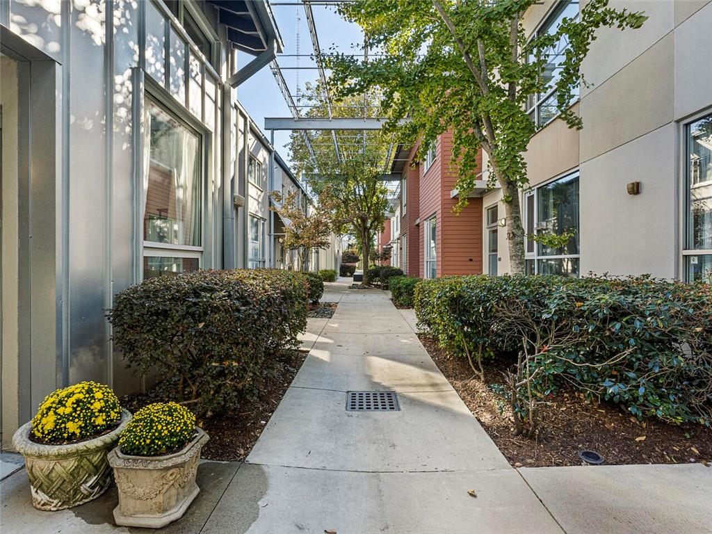 1661 La France Street NE Unit 316